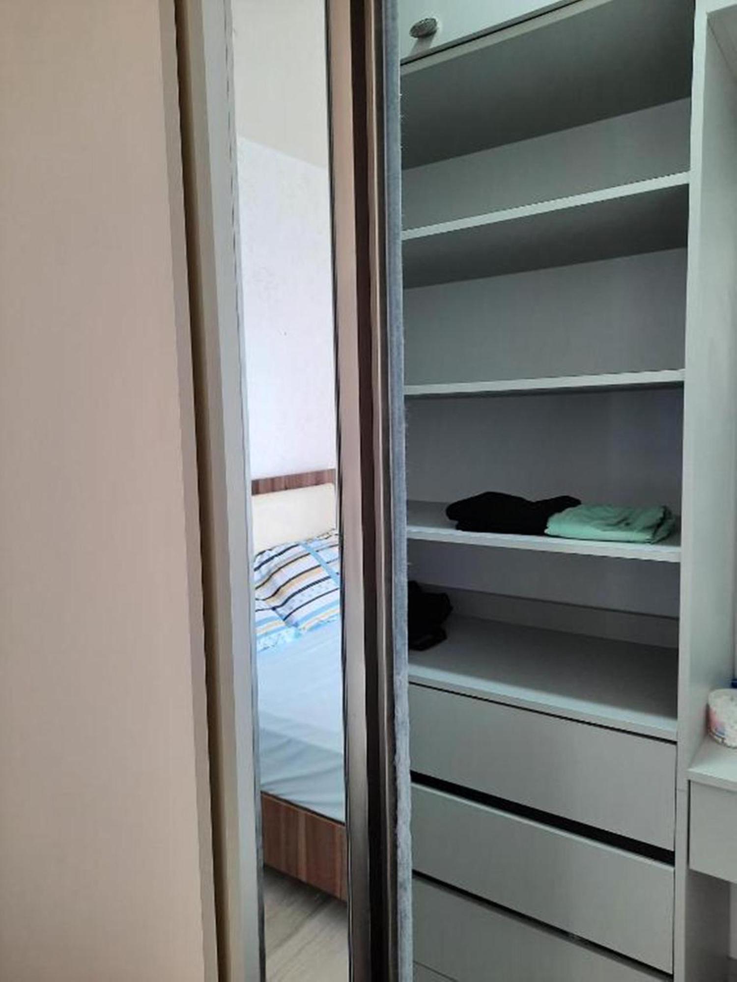 Apartment Desi With Sea View On The Beach In Batumi Ngoại thất bức ảnh